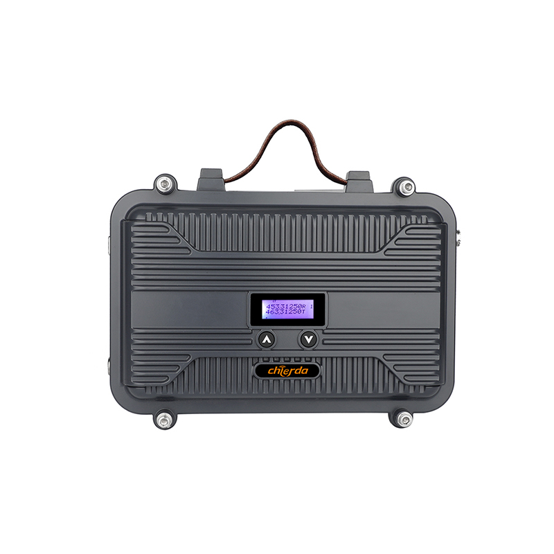 Chierda V9 10W Analog Mini Portable Repeater