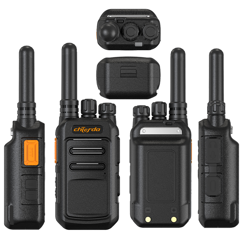 Chierda CDQ6 Noise Cancelling Compact Two Way Radio