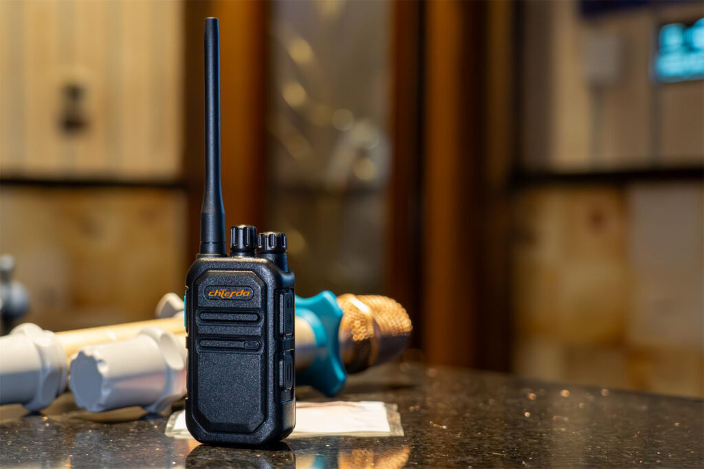 two-way-radio-environments two-way-radio-environments